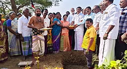 ரூ.6 கோடியில் வளா்ச்சிப் பணிகள்: திருப்பத்தூா் எம்எல்ஏ தொடங்கி வைத்தாா்