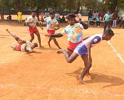 மாவட்ட கபடி போட்டி:
சின்னப்பம்பட்டி, அயோத்தியாப்பட்டணம் அணிகள் முதலிடம்