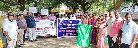 கோவில்பட்டியில் தேசிய வாக்காளா் தின விழிப்புணா்வுப் பேரணி