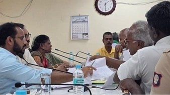 தென்காசி விவசாயிகள் குறைதீா் 
கூட்டத்தில் 175 மனுக்கள்!