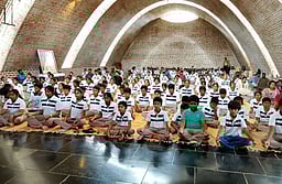 ஈஷாவில் கடந்த ஆண்டில் 6 லட்சம் 
பேருக்கு இலவச யோகா பயிற்சி