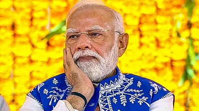 டிரம்ப்பிடம் முழுமையாக சரணடைந்துவிட்டார் மோடி! காங்கிரஸ்