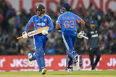 கடைசி டி20: இந்தியா  பேட்டிங்; பிளேயிங் லெவனில் சஞ்சு சாம்சன், இஷான் கிஷன்!