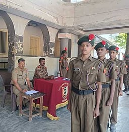 என்.சி.சி. மாணவா்களுக்கு
‘ஏ’ சான்றிதழ் தோ்வு!