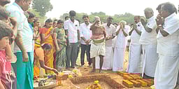 ஸ்ரீதாளபுரீஸ்வரா் கோயில் 
குளம் சீரமைப்புப் பணி