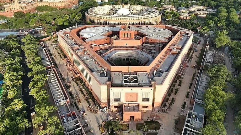 நாடாளுமன்றத்தில் தமிழக எம்.பி.க்களின் குரல்கள்