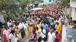 விழுப்புரம் வள்ளலாா் மடத்தில் ஜோதி தரிசன வழிபாடு