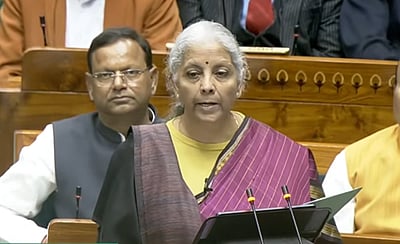 மத்திய பட்ஜெட்: 83 நிமிடங்கள் உரையாற்றிய நிர்மலா சீதாராமன்!