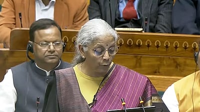 சுகாதாரத் துறையில் இளைஞர்களுக்கு புதிய வேலைவாய்ப்பு உருவாக்கப்படும்! 