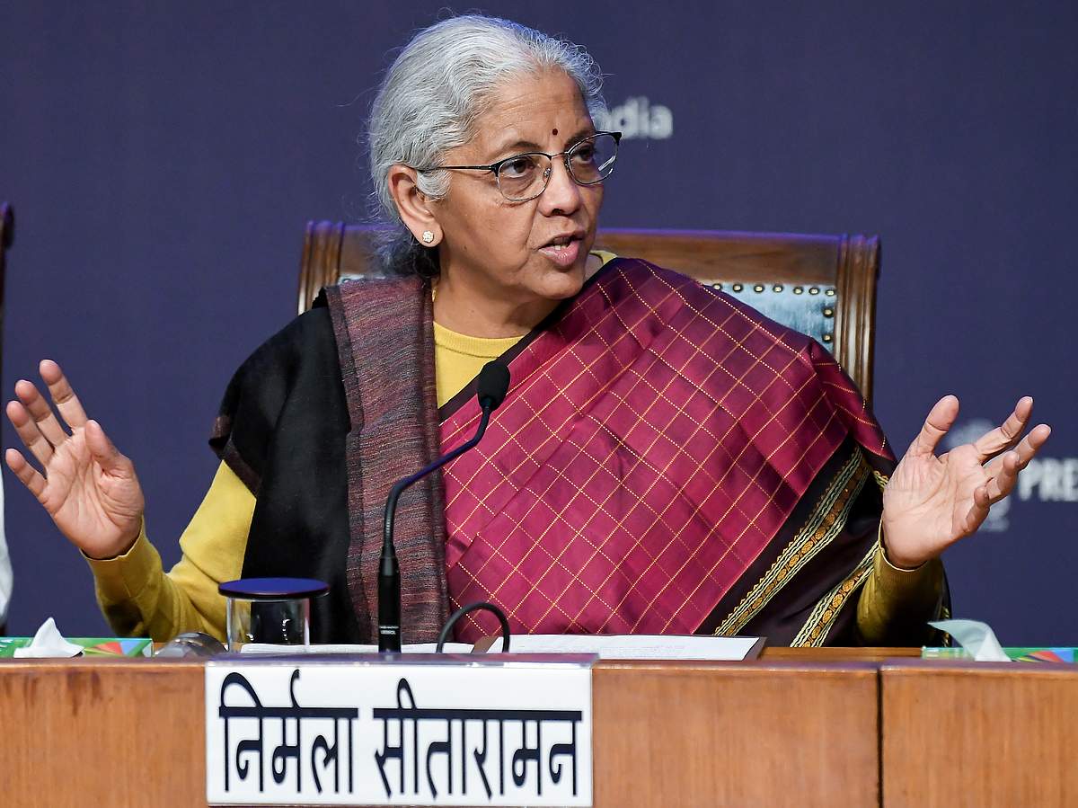 கட்டாய காப்பீடு விற்பனை - வங்கிகளுக்கு மத்திய நிதியமைச்சர் நிர்மலா சீதாராமன் எச்சரிக்கை விடுத்திருப்பது குறித்து...வாசகர்களிடமிருந்து வந்த கருத்துகளில் சில... 