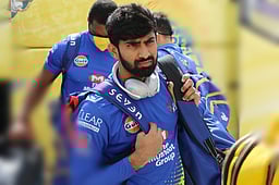 ஜெகதீசன் அபார சதம்! டி20 உலகக்கோப்பை பயிற்சி ஆட்டத்தில் இந்தியா 238 ரன்கள் குவிப்பு!