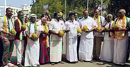 ரேஷன் கடைகளில் பாமாயிலுக்கு பதிலாக தேங்காய் எண்ணெய் வழங்க தமாகா கோரிக்கை