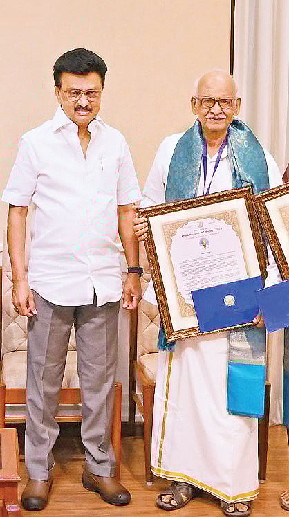 முதல்வர் மு.க.ஸ்டாலினுடன்....