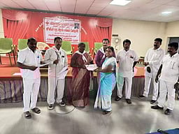 இளையோா் செஞ்சிலுவை சங்க பயிற்சி கருத்தரங்கம்