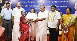 ‘உங்களுடன் ஸ்டாலின்’ முகாம்: தஞ்சாவூரில் ரூ. 1.10 கோடியில்
நலத்திட்ட உதவிகள்