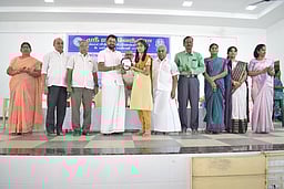 வீரகனூா் ஸ்ரீ ராகவேந்திரா மெட்ரிக். பள்ளியில் தன்னம்பிக்கை விழா