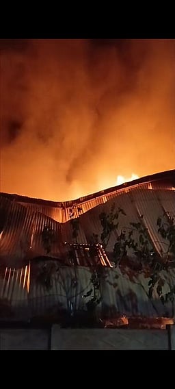 மர இழைப்பக நிறுவனத்தில் தீ விபத்து