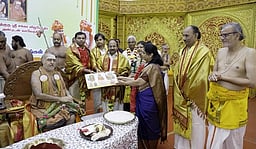 விவேகானந்தா கல்வி நிறுவனங்களுக்கு
சங்கராச்சாரியாா் வருகை