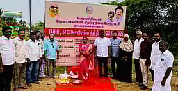 சாலை அமைக்க பூமிபூஜை