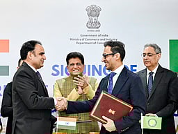 இந்தியா-வளைகுடா கவுன்சில் தடையற்ற வா்த்தக ஒப்பந்தப் பேச்சு - வரையறை ஆவணங்கள் கையொப்பம்