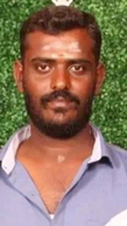 இளைஞா் கொலை: உறவினா்கள் சாலை மறியல்