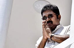 போராட்டங்களுக்கு அரசு தீா்வு காண வேண்டும்: ஜி.கே. வாசன், டிடிவி.தினகரன் வலியுறுத்தல்