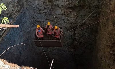 மேகாலயம்: நிலக்கரி சுரங்க விபத்தில் உயிரிழப்பு 25-ஆக உயா்வு