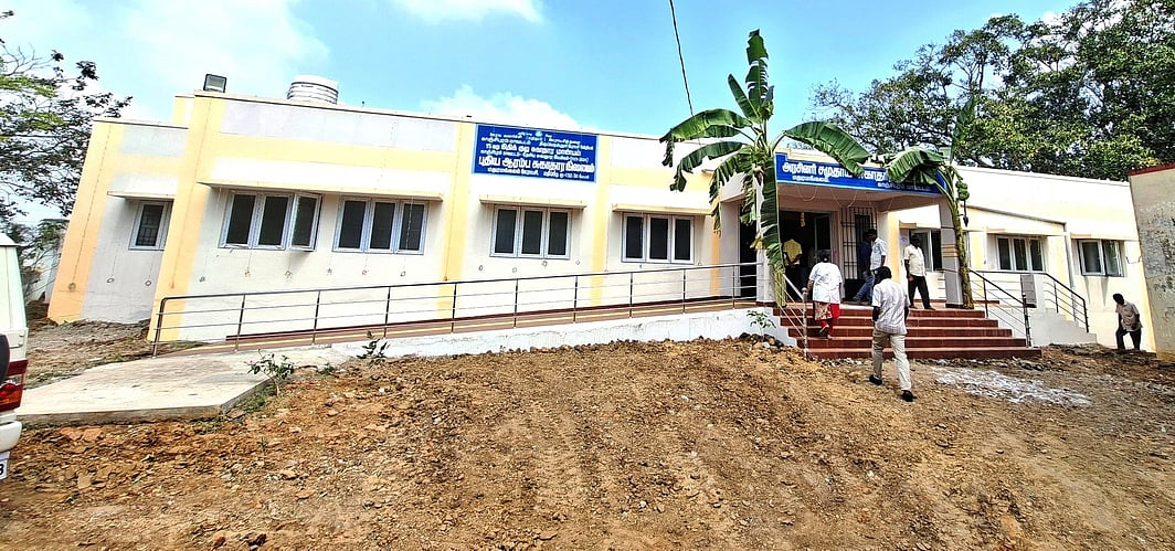 ஊரக வளா்ச்சித் துறை சாா்பில் புதிய கட்டடங்கள் திறப்பு