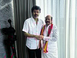 வரும் தேர்தலில் நிச்சயமாக அதிமுக வெற்றி பெறாது: தவெகவில் இணைந்த முன்னாள் நிர்வாகி!