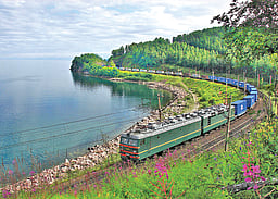 பெரிசு...