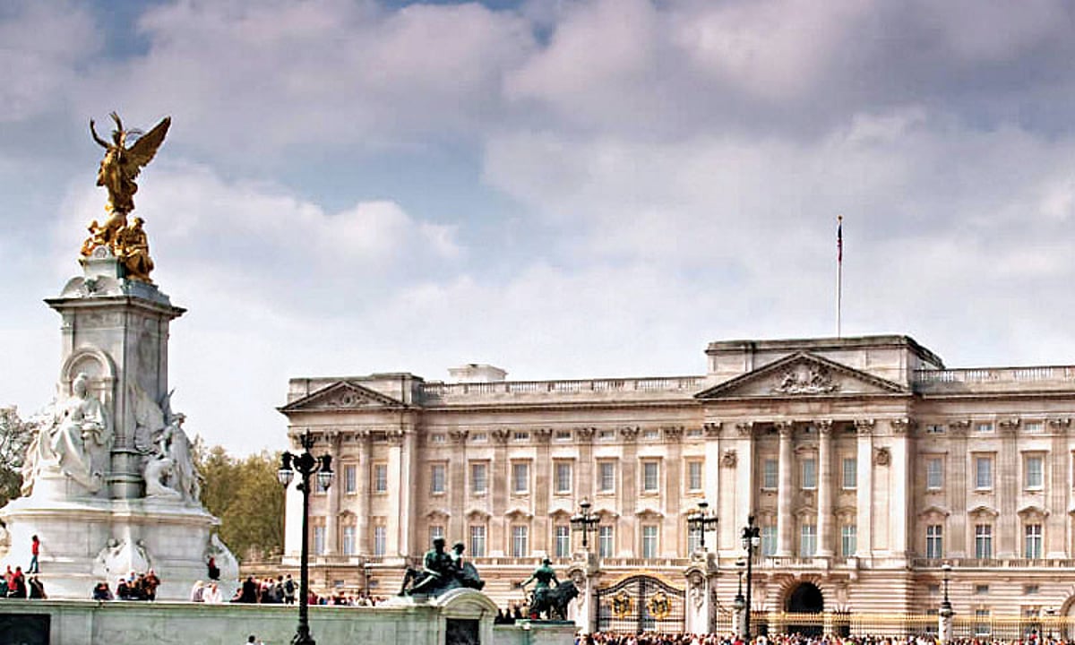 விலை உயர்ந்த அரண்மனை