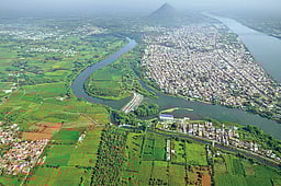 நதிநீர் இணைப்பின் முதல்வன்...