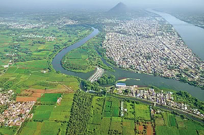 நதிநீர் இணைப்பின் முதல்வன்...