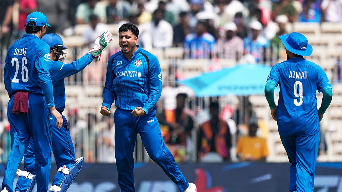 ஹாட்ரிக்கை தவறவிட்ட முஜீப்..! ஆப்கன் ஆதிக்கத்தை நியூசிலாந்து முறியடிக்குமா? 