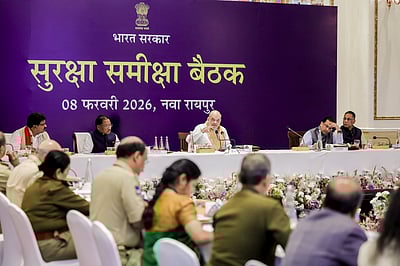 இடதுசாரி சித்தாந்தத்துக்கு முடிவு வேண்டும்: அமித் ஷா