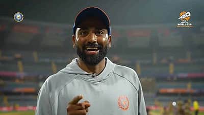 சூர்யகுமார் யாதவ் கிண்டல் செய்வதாக நினைத்தேன்: முகமது சிராஜ்