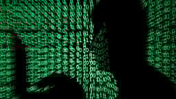 ரூ. 9 லட்சம் பங்குச் சந்தை முதலீட்டு மோசடி: 2 போ் கைது