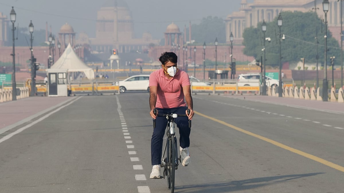 தில்லியில் மேகமூட்ட வானிலை: மிதமான பிரிவில் காற்றின் தரம்!