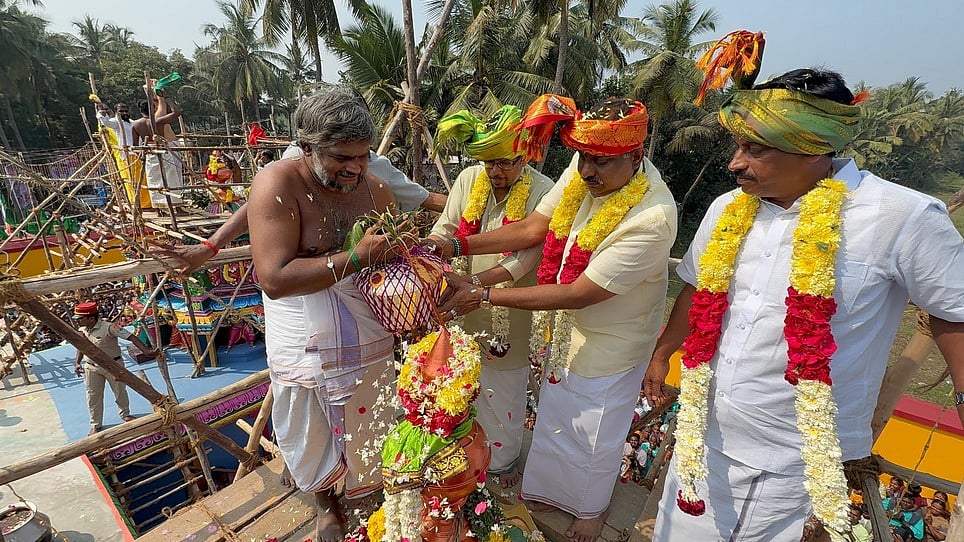 செட்டிப்பட்டு கோயில் கும்பாபிஷேக விழா! துணைநிலை ஆளுநா் பங்கேற்பு!