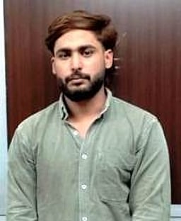 புகையிலைப் பொருள்கள்
மொத்த வியாபாரி கைது