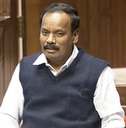 மக்கள் மீது வரிச் சுமை ஏற்படுத்தாத மத்திய பட்ஜெட்:
மாநிலங்களவையில் அதிமுக எம்.பி. எம்.தனபால் கன்னிப்பேச்சு!