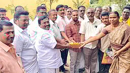 வில்லியனூா் தொகுதியில்
ரூ.44 லட்சத்தில் வளா்ச்சிப் பணிகள்