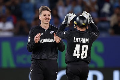 டி20 உலகக் கோப்பை: முன்னணி பந்துவீச்சாளர் விலகல்.. நியூசிலாந்துக்குப் பின்னடைவு! 