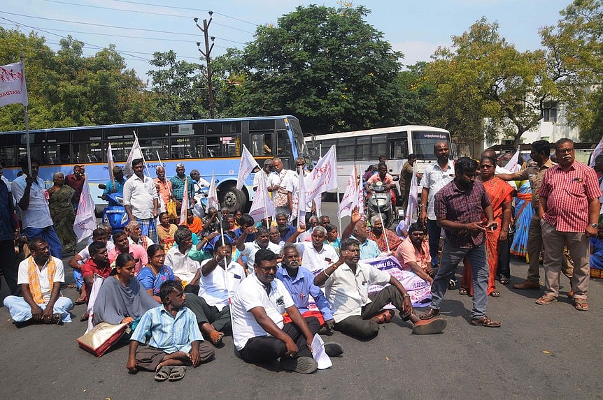 மறியல்: 100-க்கும் மேற்பட்ட
மாற்றுத்திறனாளிகள்  கைது