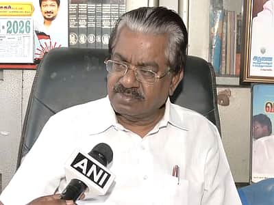 திமுக - அதிமுக கூட்டணி;  ரஜினியின் பெயர் தேவையற்றது: டி.கே.எஸ். இளங்கோவன் 