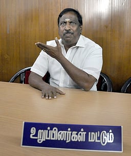 சட்டப்பேரவையிலிருந்து நேரு எம்எல்ஏ வெளியேற்றம்