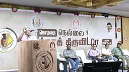 வாசிப்பவரின் வாழ்க்கையை மாற்ற வல்லது புத்தகங்கள் -எழுத்தாளா் சோ.தா்மன்