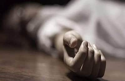 ஹா்ஷ் விஹாரில் வீட்டின் கூரையிலிருந்து குதித்து சொத்து வியாபாரி தற்கொலை: மனைவி விஷம் குடித்தாா்