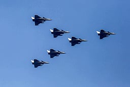 பிரான்ஸிடமிருந்து மேலும் 114 ரஃபேல் போா் விமானங்கள் கொள்முதல் : பாதுகாப்பு அமைச்சகம் ஒப்புதல்