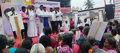 மதச்சாா்பற்ற முற்போக்கு கூட்டணி கண்டன ஆா்ப்பாட்டம்